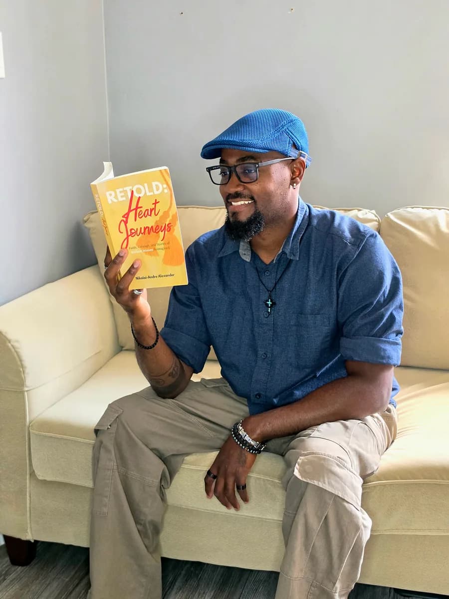 Photo of Parallel Parables Press